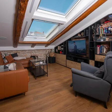 Apartman Urban Viktor - Downtown *