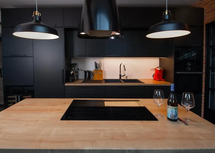 Urban Viktor - Downtown Апартаменти Пула